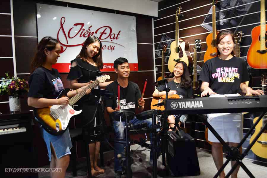 nhac cu tien dat, dan organ, dan guitar, dan piano gia re